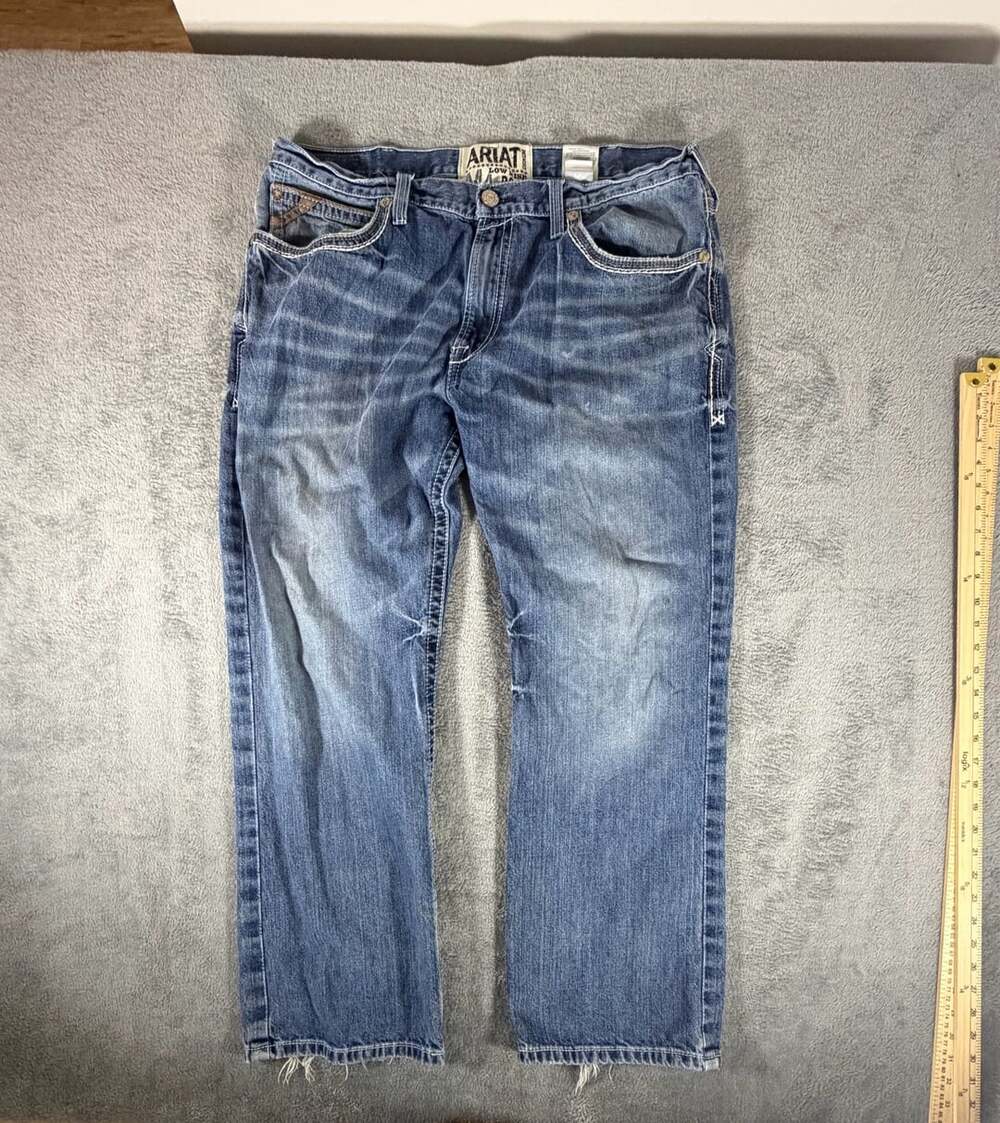 Ariat M4 Low Rise Boot Jeans Size 38/30 Blue Denim
